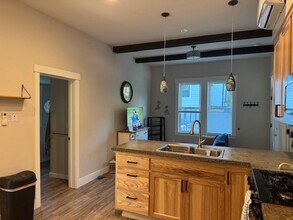 337 S Pine St in Nevada City, CA - Building Photo - Building Photo