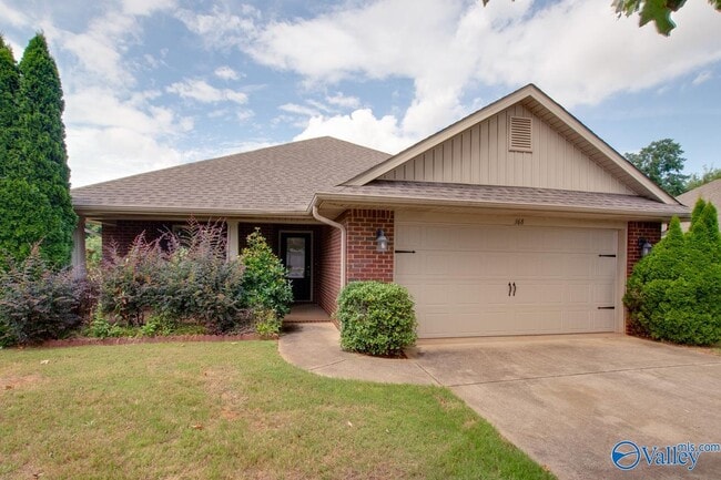 property at 368 Harbor Glen Dr SW
