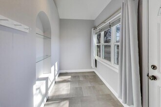 440 W Main St in Barrington, IL - Building Photo - Building Photo