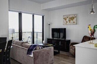 6803 Staffordshire Crescent in Houston, TX - Building Photo - Building Photo