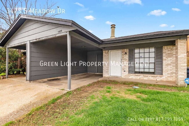 3423 S Meadow Dr in Fort Worth, TX - Building Photo - Building Photo