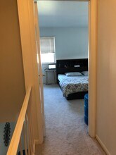 4240 Embassy Dr in Woodbridge, VA - Foto de edificio - Building Photo