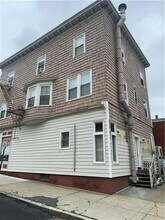 397 Wickenden St in Providence, RI - Building Photo - Building Photo