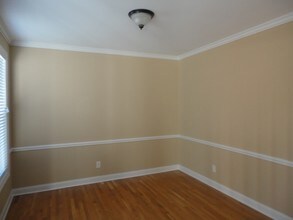 6385 Clubside Dr in Whitsett, NC - Building Photo - Building Photo