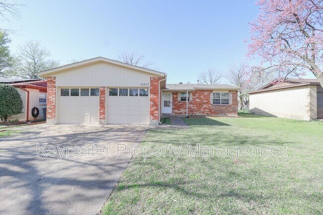 12557 E 18th St in Tulsa, OK - Building Photo - Building Photo