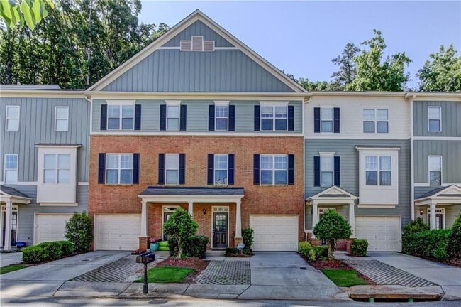 property at 1754 Oak Brook Ln NW