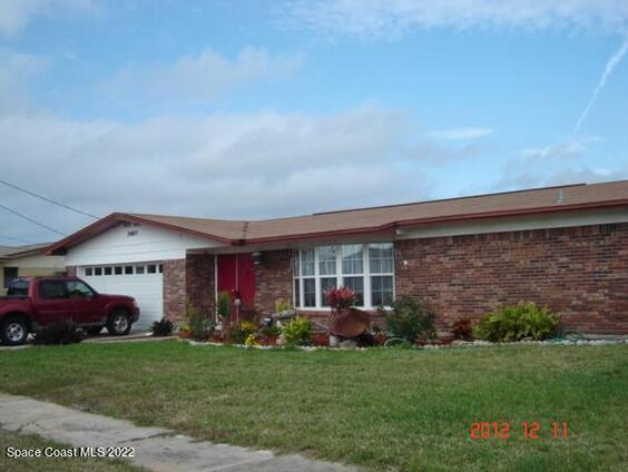 property at 1660 Neptune Dr
