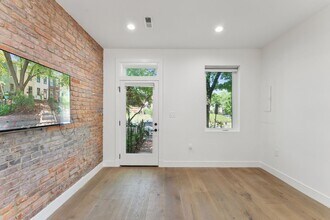 1537 C St SE in Washington, DC - Building Photo - Building Photo