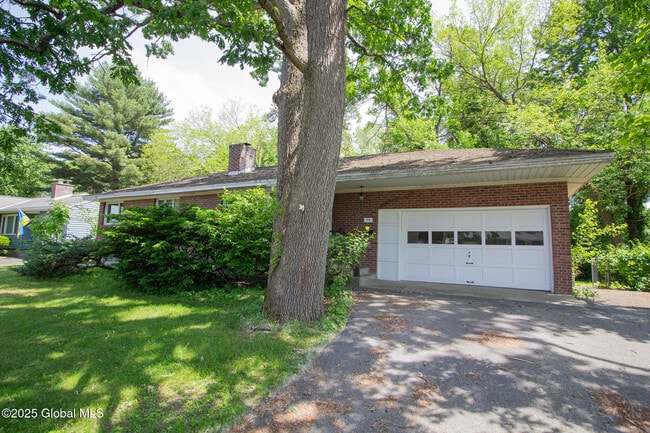 property at 59 Parkwood Dr