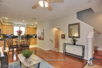 221 Parc Place Dr in Milpitas, CA - Building Photo - Building Photo