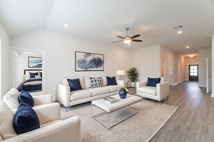 9826 N Goshawk Trl in Conroe, TX - Building Photo