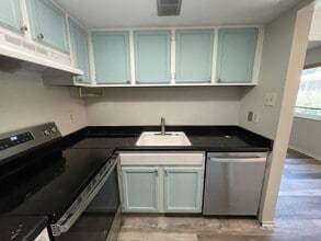 1225 S Oneida St in Denver, CO - Building Photo - Building Photo