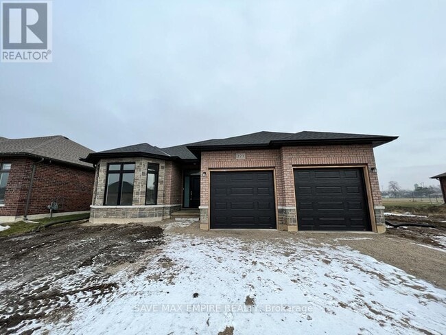 property at 223 Leitch St