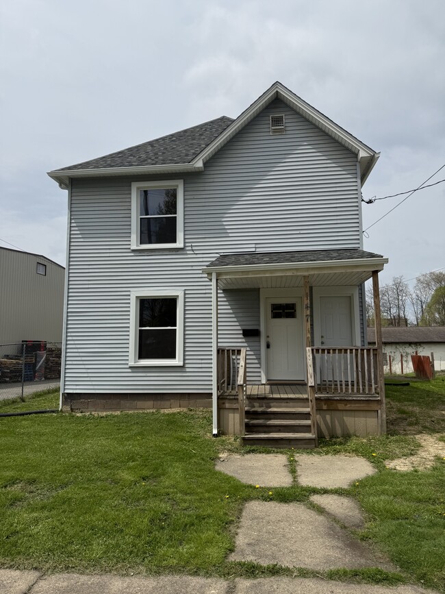 property at 147 Linden Ave NE