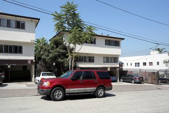 237 S Westlake Ave in Los Angeles, CA - Building Photo - Building Photo