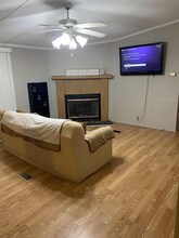 6138 Young St in Ravenel, SC - Building Photo - Building Photo