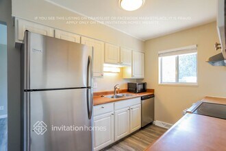 16932 E Bates Ave in Aurora, CO - Building Photo - Building Photo