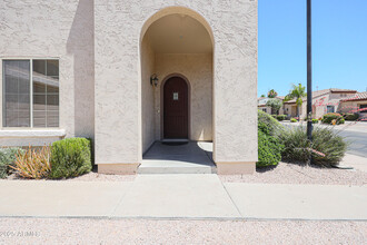 16846 N 49th Way in Scottsdale, AZ - Building Photo - Building Photo