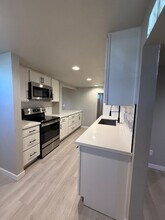 943 S Wells Ave in Reno, NV - Building Photo - Building Photo