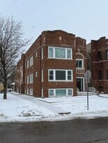 1942 Elmwood Ave in Berwyn, IL - Building Photo
