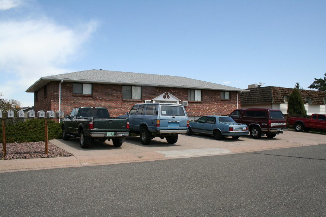18233-182 W 3rd Pl in Golden, CO - Foto de edificio