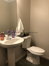 2414 Shady Red Ct in West Valley City, UT - Building Photo - Building Photo