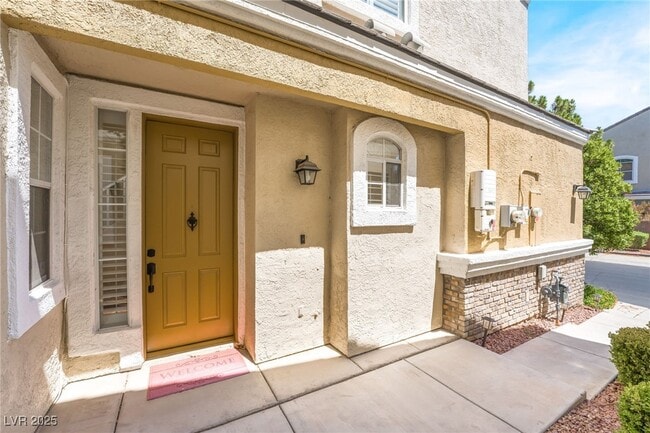 1005 Prestwick St in Las Vegas, NV - Building Photo - Building Photo