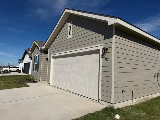 132 Rother Pl in Taylor, TX - Building Photo - Building Photo