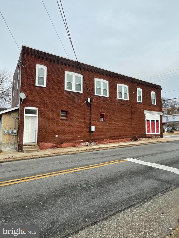 property at 7701 Park Ave