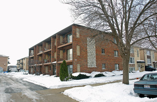 6323-6333 W 64th Pl Apartments