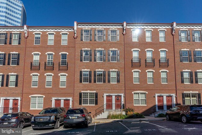 705 Captains Way in Philadelphia, PA - Building Photo - Building Photo