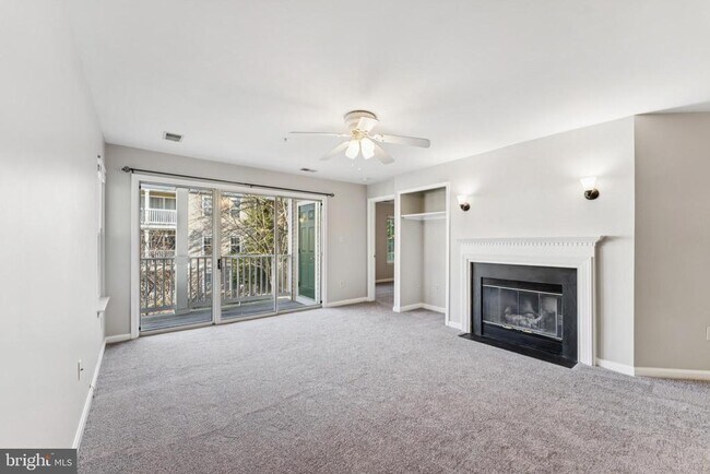 13117 Millhaven Pl in Germantown, MD - Building Photo - Building Photo