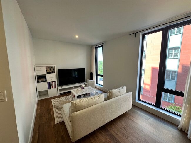 property at 1515 Commonwealth Ave