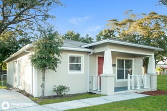 1113 Union St S in St. Petersburg, FL - Foto de edificio - Building Photo