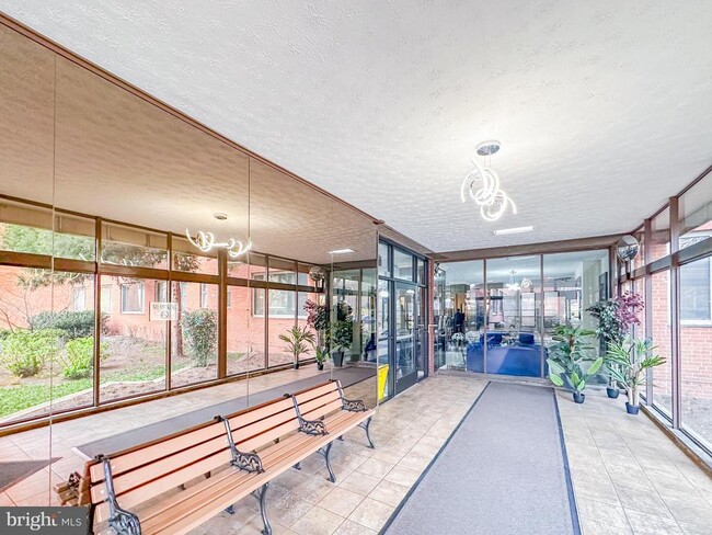 property at 1111 Arlington Blvd