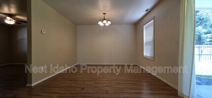 6888 S Galewood Way in Boise, ID - Building Photo - Building Photo