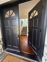 8702 Charford Dr in Huntington Beach, CA - Building Photo - Building Photo
