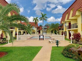 8003 W 6th Ave in Hialeah, FL - Building Photo