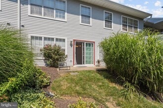 2904 Sterling Rd in Yardley, PA - Building Photo - Building Photo