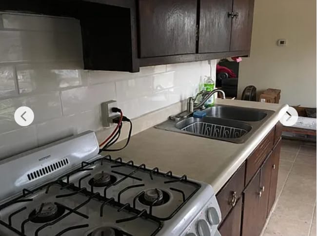 property at 301 W Illinois St