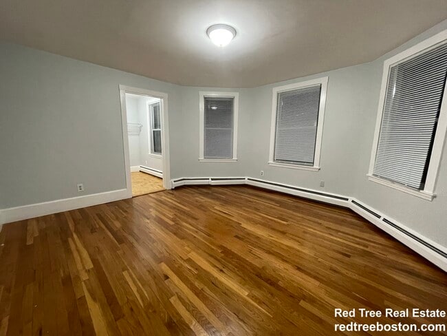 6 Otis St, Unit 2 in Somerville, MA - Building Photo - Building Photo