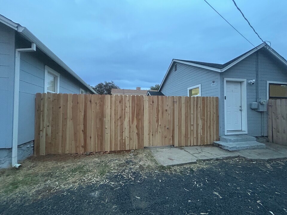 2151 Oro Bangor Hwy in Oroville, CA - Building Photo