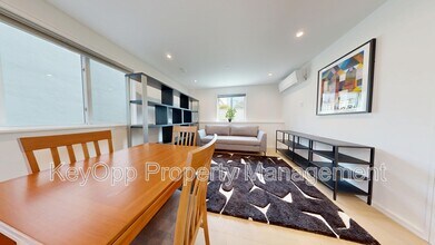 466 Country Club Dr in San Francisco, CA - Building Photo - Building Photo
