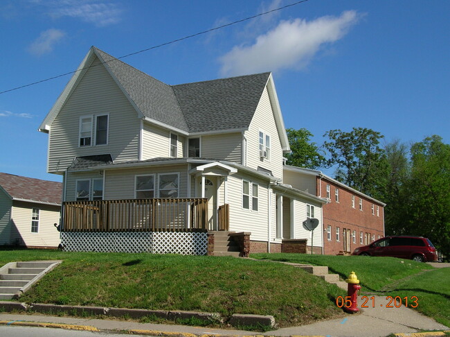 404-416 W Adams St in Macomb, IL - Foto de edificio - Building Photo