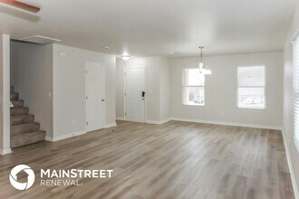 174 Ranier St in Meridianville, AL - Foto de edificio - Building Photo