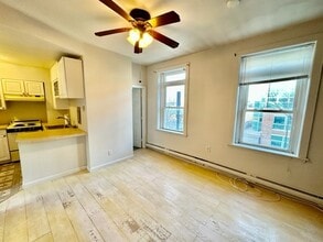 2 Foster Ct, Unit 3 in Boston, MA - Building Photo - Building Photo