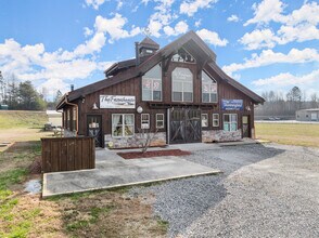 2000 Antioch Church Rd in Mount Airy, GA - Building Photo - Building Photo