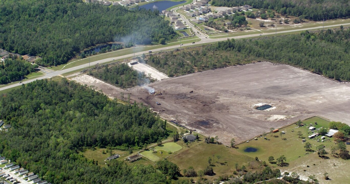 Visions Orlando Reflection Townhomes in Davenport, FL - Building Photo