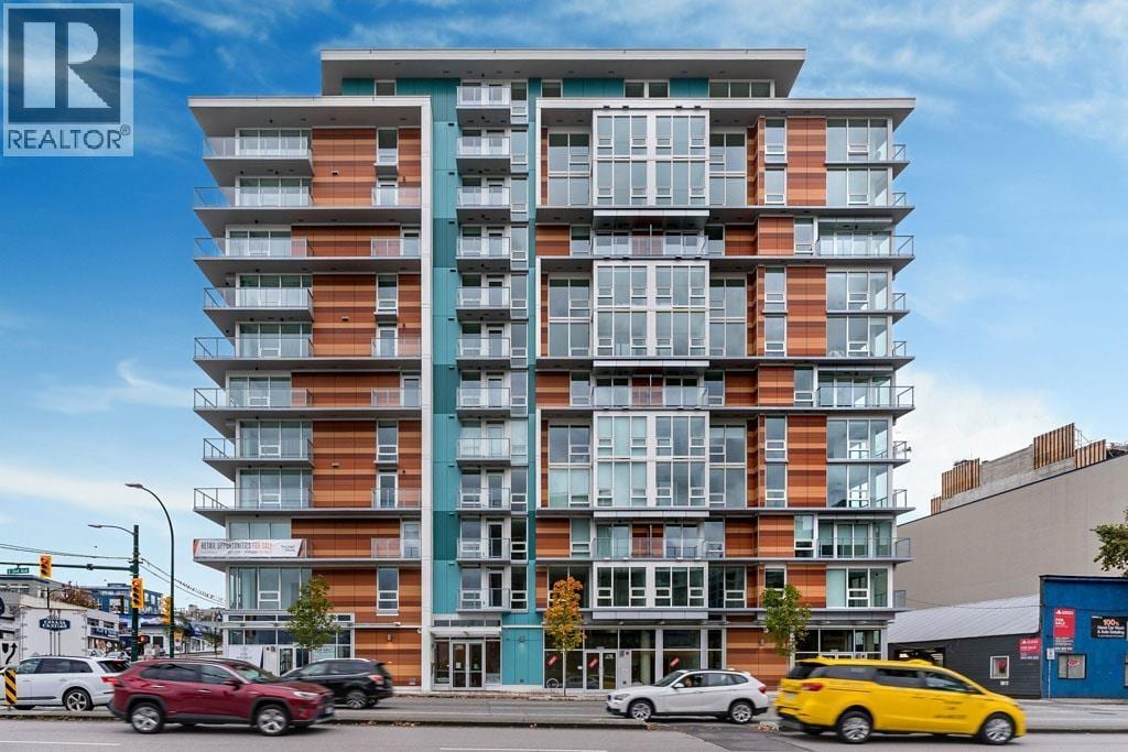 180 E 2nd Ave in Vancouver, BC - Building Photo