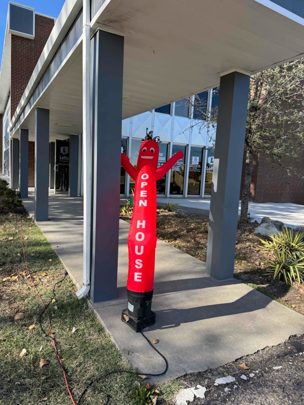 3000 W Kellogg Dr